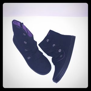 Blowfish Rabbit Black 2Tone Flannel Boots